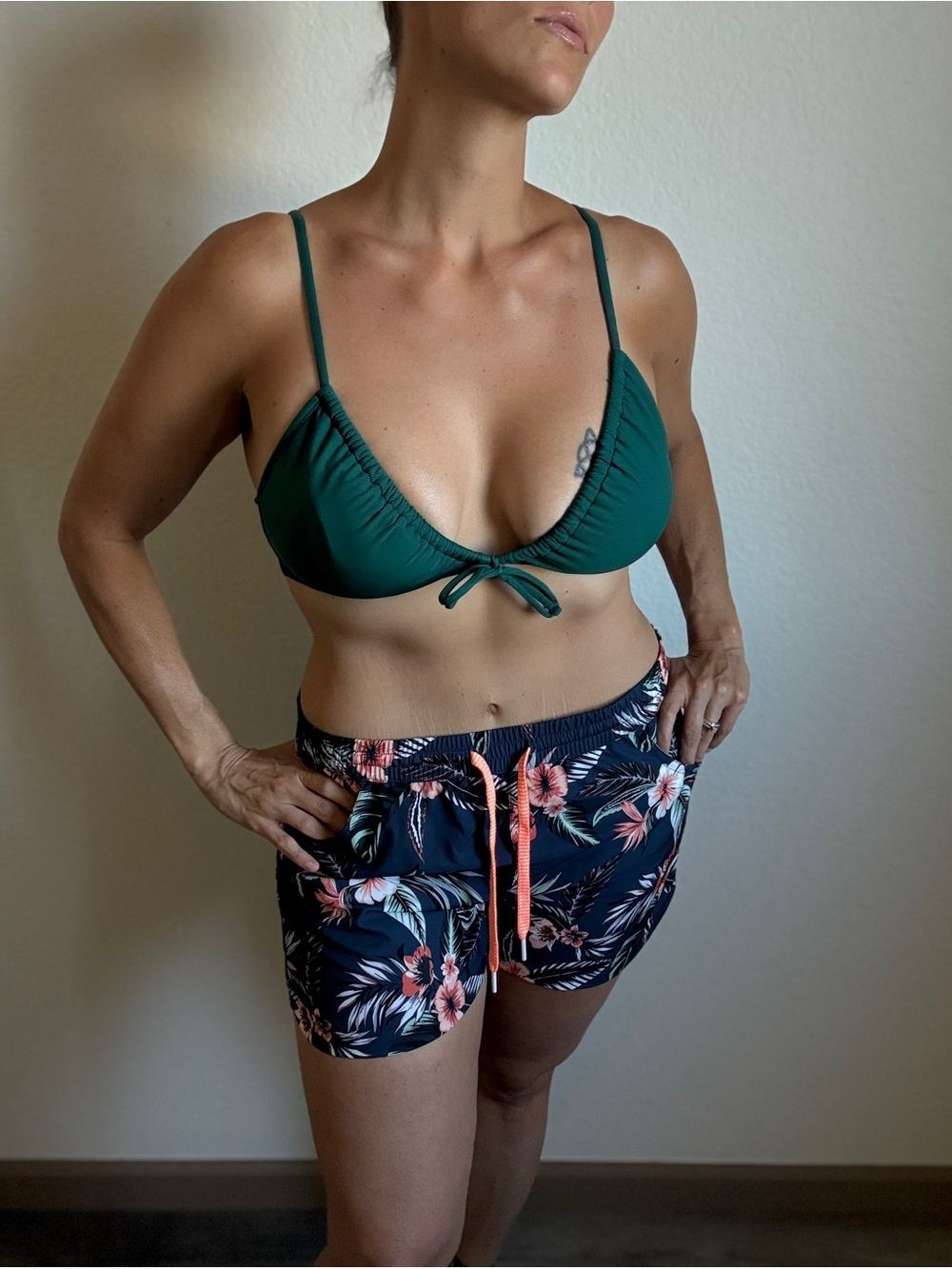 Shade & Shore Ribbed Bikini Swim Top Adjustable Large Green
